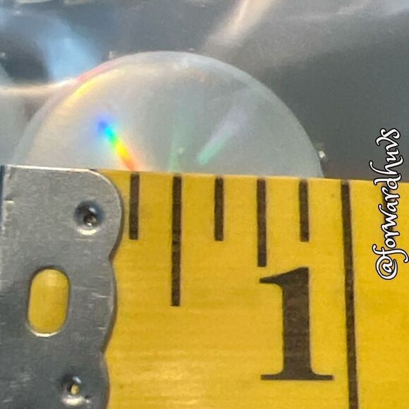 Matching Holographic Unmarked Pins – Unique and Eye-Catching - Picture 9 of 10